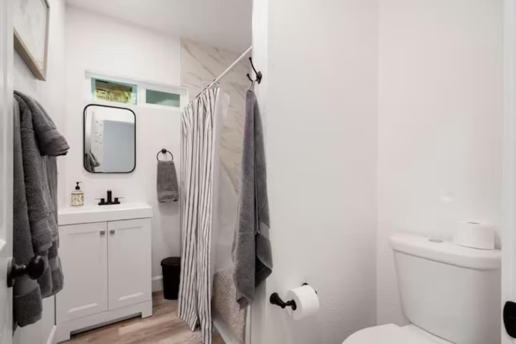 2br 1ba & Arcade Crib In The Heart Of Sac Holiday home Sacramento